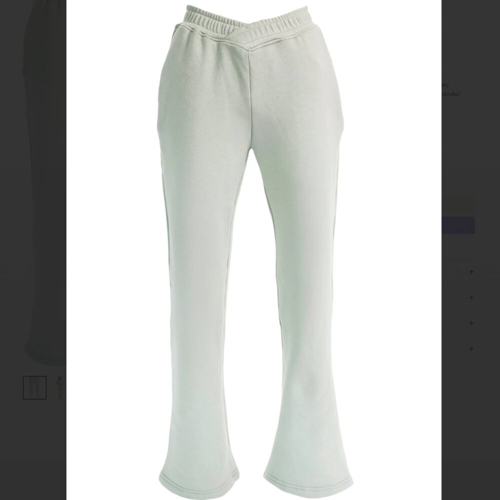M Fraise Criss-Cross Applesauce Flare Sweatpants - M - NWT - Mia Maples
